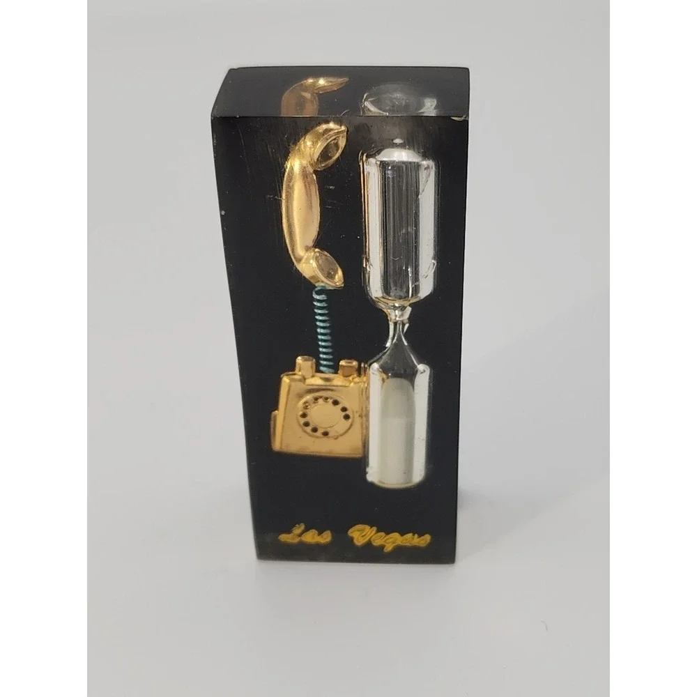 Vintage souvenir of LAS‎ VEGAS hourglass / egg timer/ paperweight